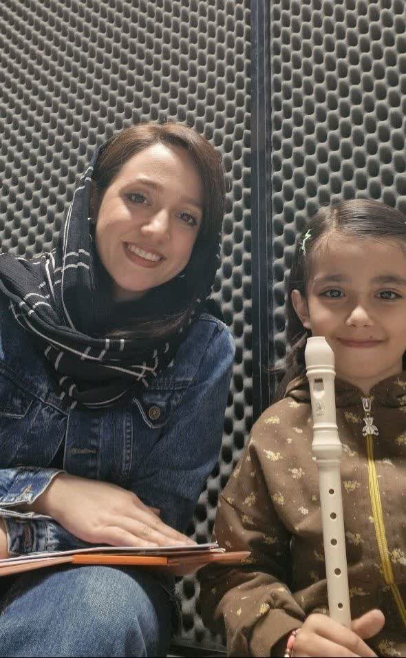 عطیه حاجیان نژاد 